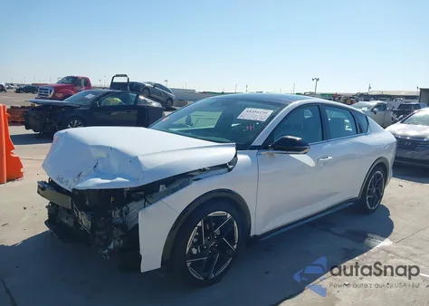 2025 Kia K4 Gt-Line from USA, damaged, VIN 3KPFW4DE6SE094708